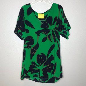 AARON ASHE Silk Short Sleeve Graphic Top